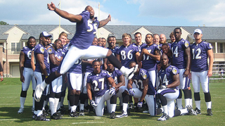 Illustration for article titled Awful Team Photos — The Definitive Collection